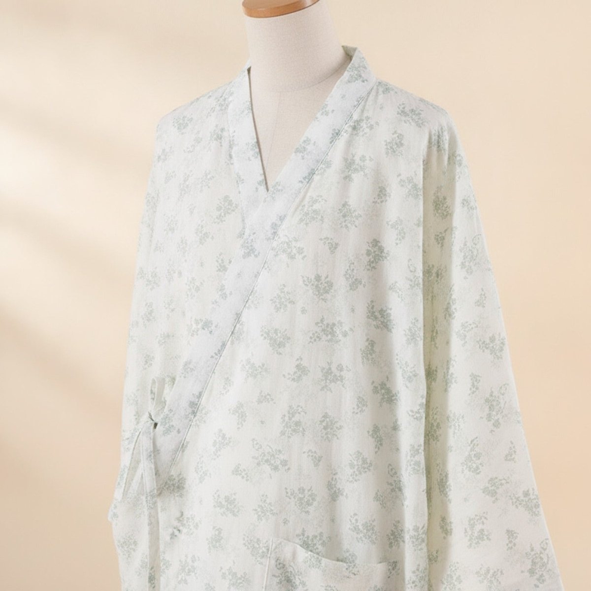 Pyjama Kimono Fleurs Vertes Femme – Blanc - M